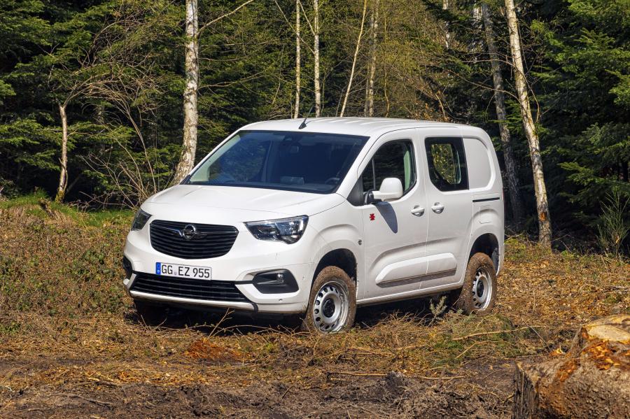  Opel Combo Cargo 4x4 2019 года  (фото 33 из 39)